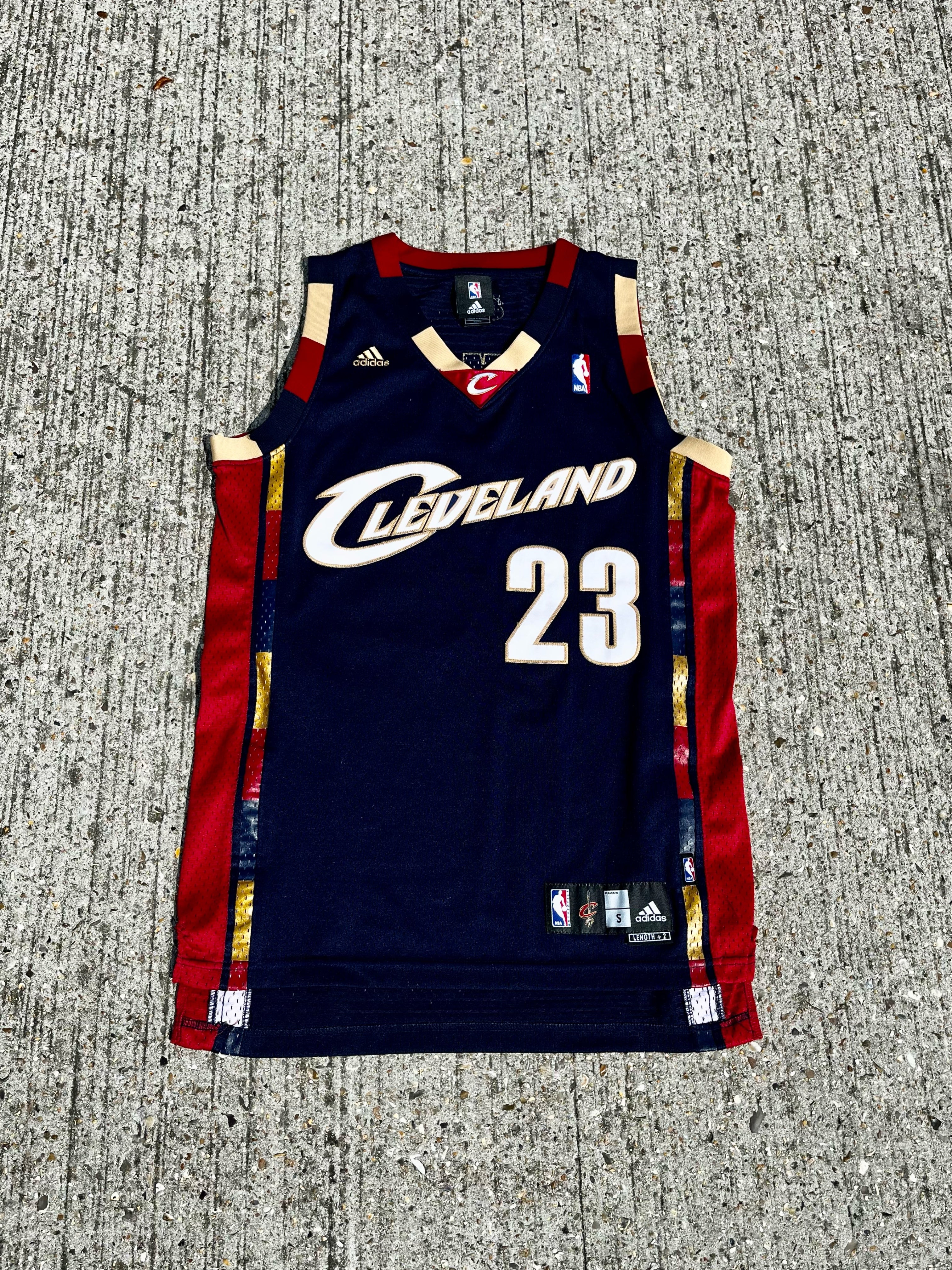 Lebron james high quality cleveland jersey adidas