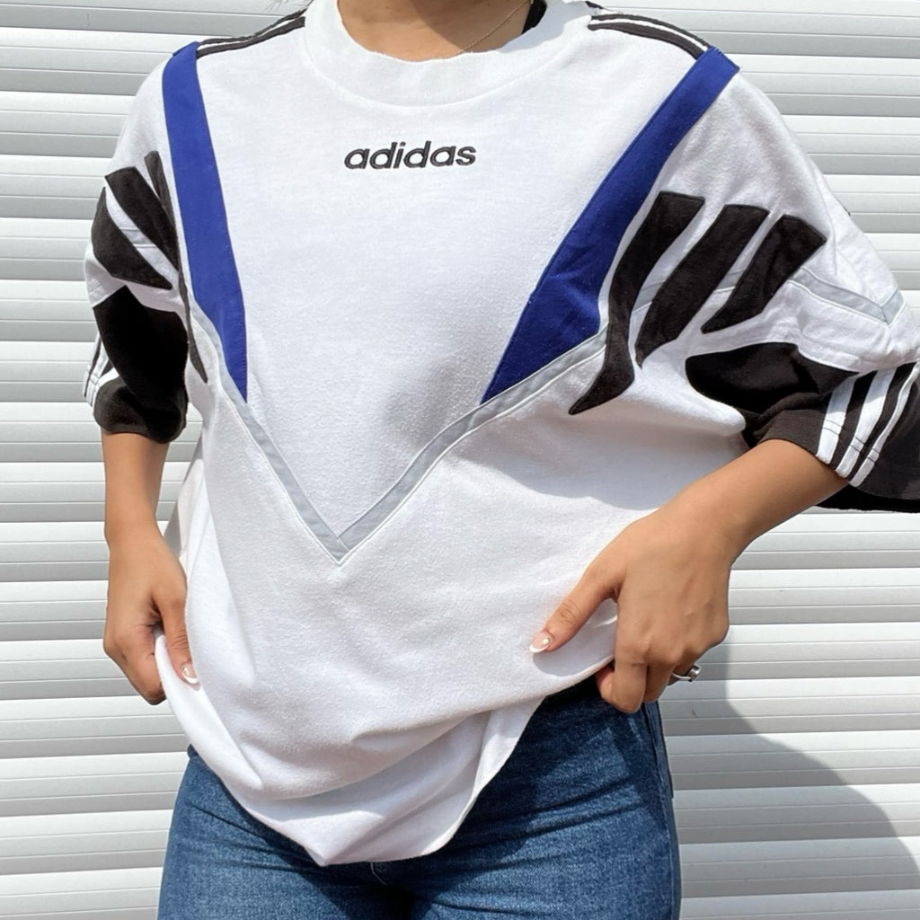 Vintage Adidas Spell out T-Shirt